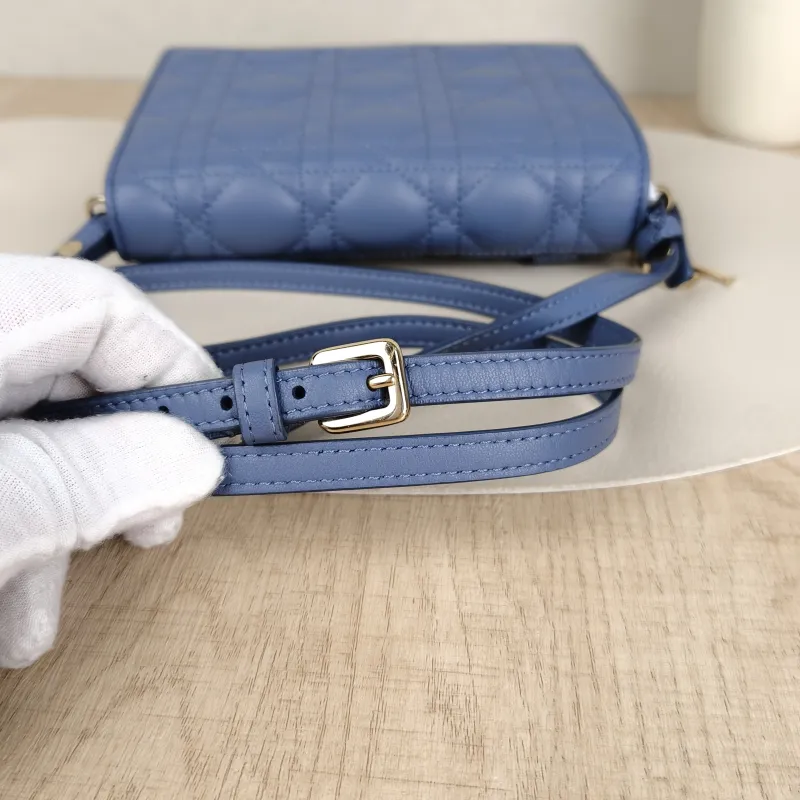 DIOR Shoulder Bag Shoulder Bag Blue Lambskin One Size18 × 3 × 13 cm — detail view 2 of 10