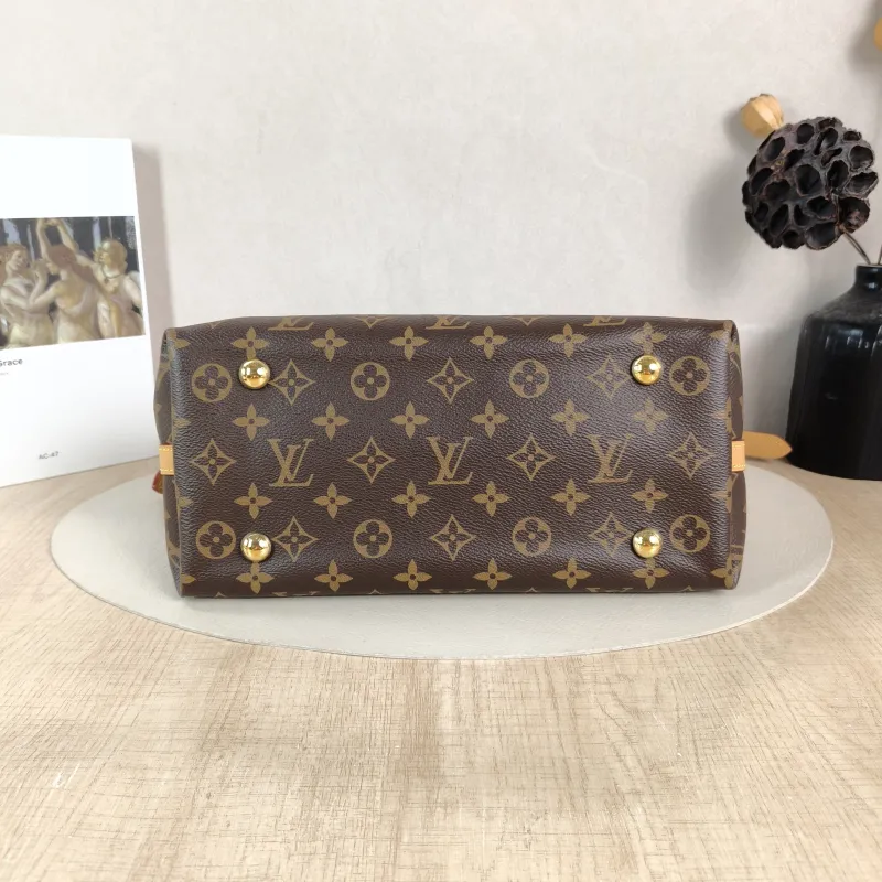 Louis Vuitton Crossbody Bag Carryall Monogram PVC Small 29 × 12 × 24 cm — cover view 4 of 5