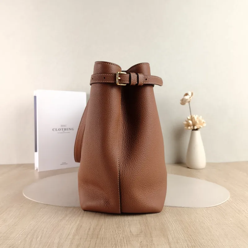 CELINE Shoulder Bag Cabas Anais Tote Bag Brown Calfskin Large 32 × 15 × 28 cm — detail view 3 of 11