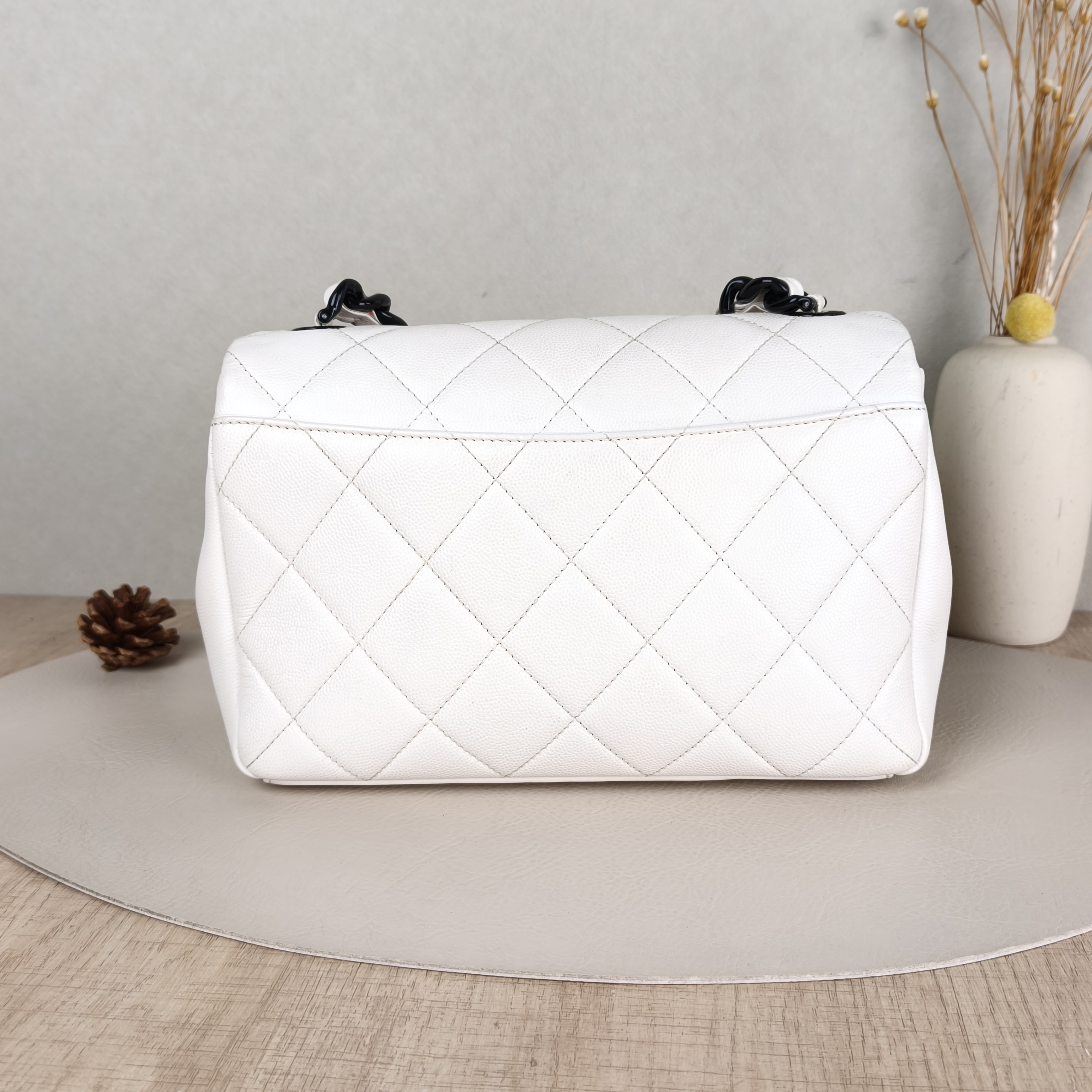 Chanel Crossbody Bag CF Mini Grained Calfskin mini23 × 6 × 15 cm — cover view 2 of 5