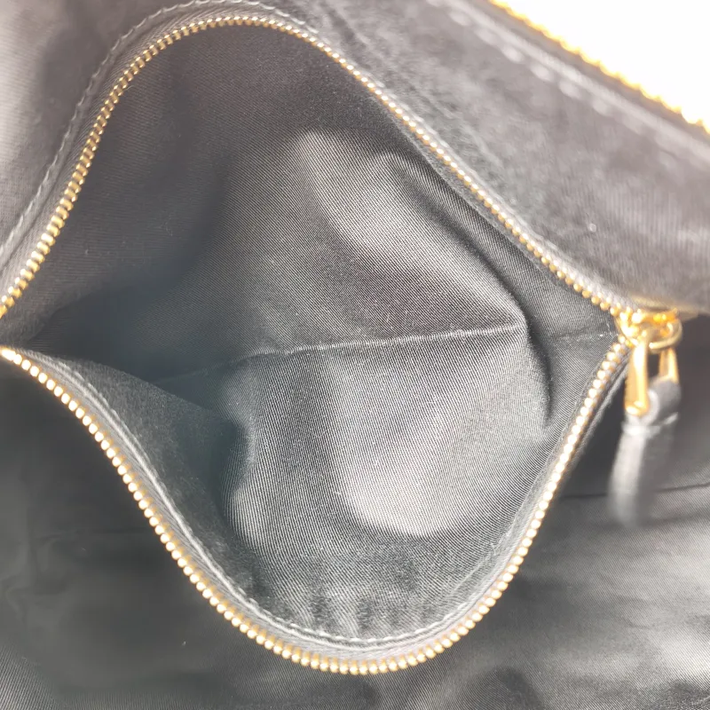 Miumiu Top Handle Bag Spirit Vanity Case Bag Cosmetic Bag Black Lambskin Medium 28 × 13 × 21.5 cm — detail view 11 of 12