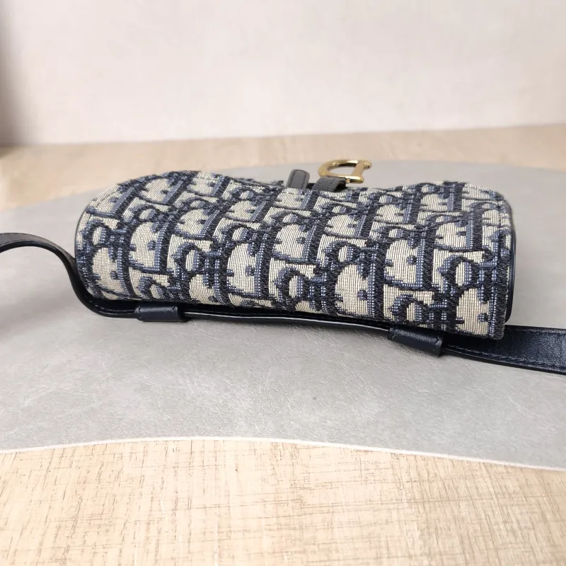 DIOR Belt Bag Saddle Belt Bag Blue Canvas One Size 17 × 3.5 × 10.5 cm — detail view 2 of 10