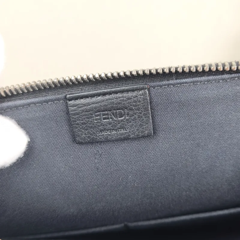 FENDI Clutch Clutch Black One Size30 × 2 × 22 cm — detail view 1 of 10