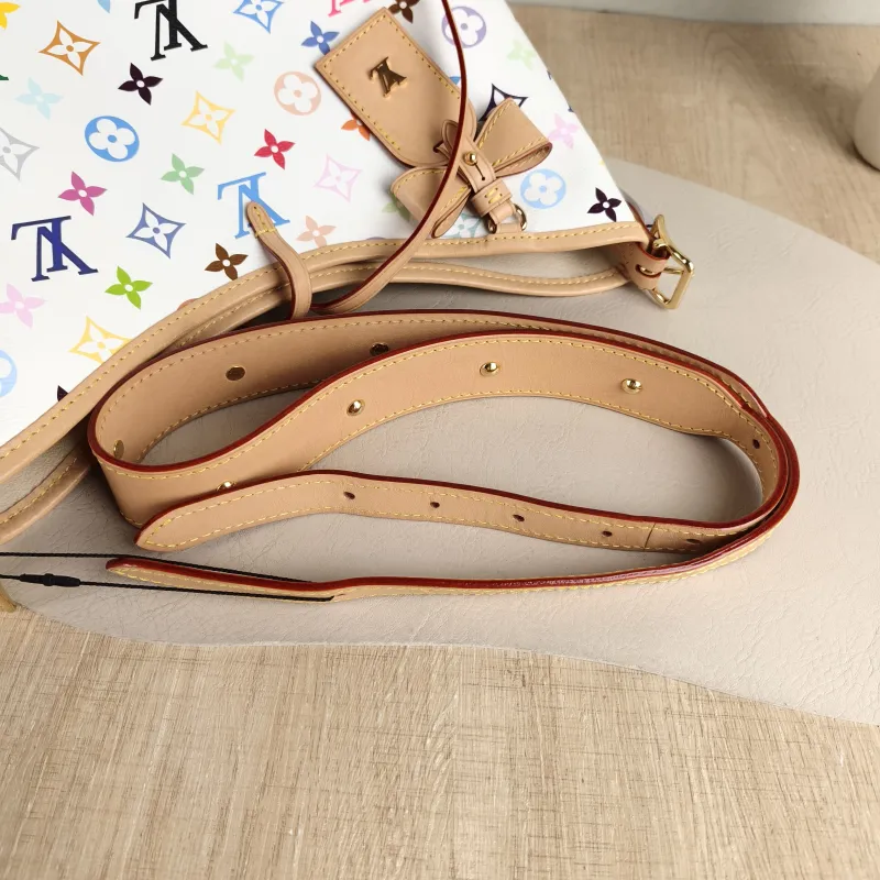 Louis Vuitton Crossbody Bag Carryall Multicolore PVC Small 29 × 12 × 24 cm — detail view 12 of 13