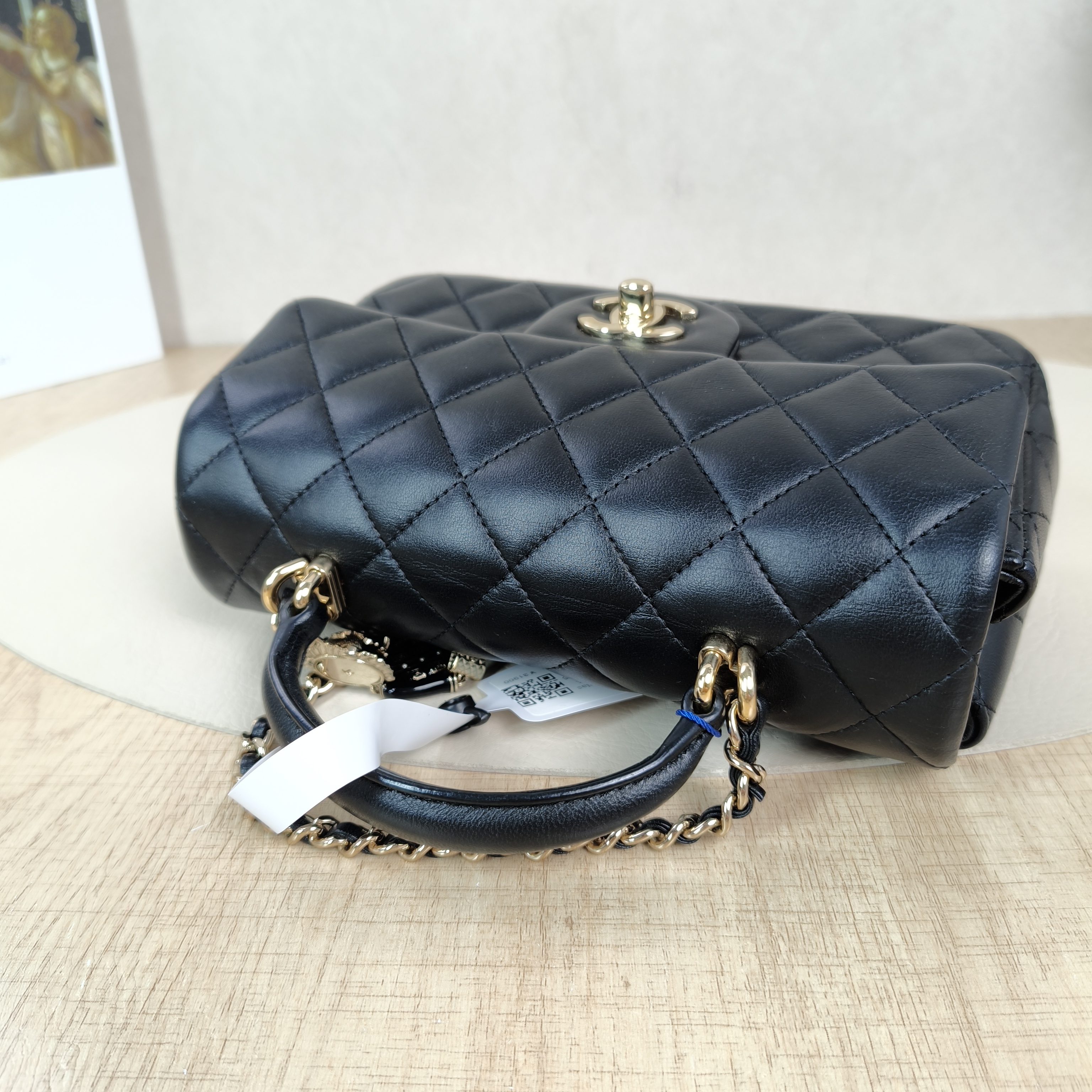 CHANEL Bag 22sclassic flag large mini cf mini mini20*6*12 detail 8