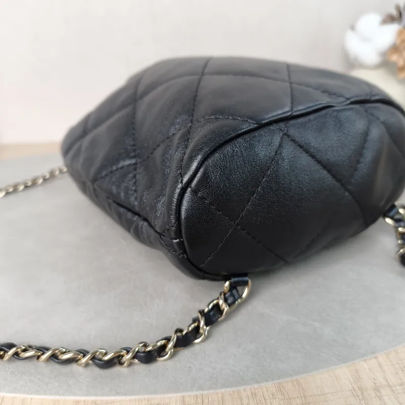 Chanel Backpack Backpack Black Lambskin One Size17 × 7.5 × 22 cm — detail view 11 of 12