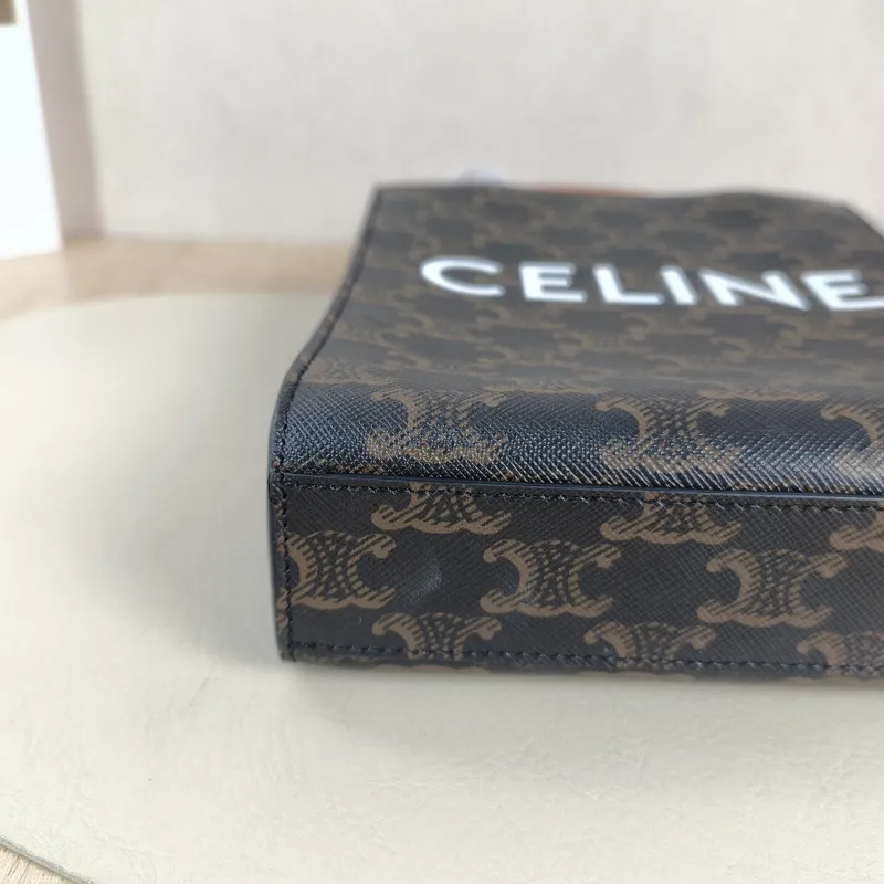 CELINE Crossbody Bag CABAS Mini Monogram PV Cmini17 × 4 × 20.5 cm — detail view 1 of 12
