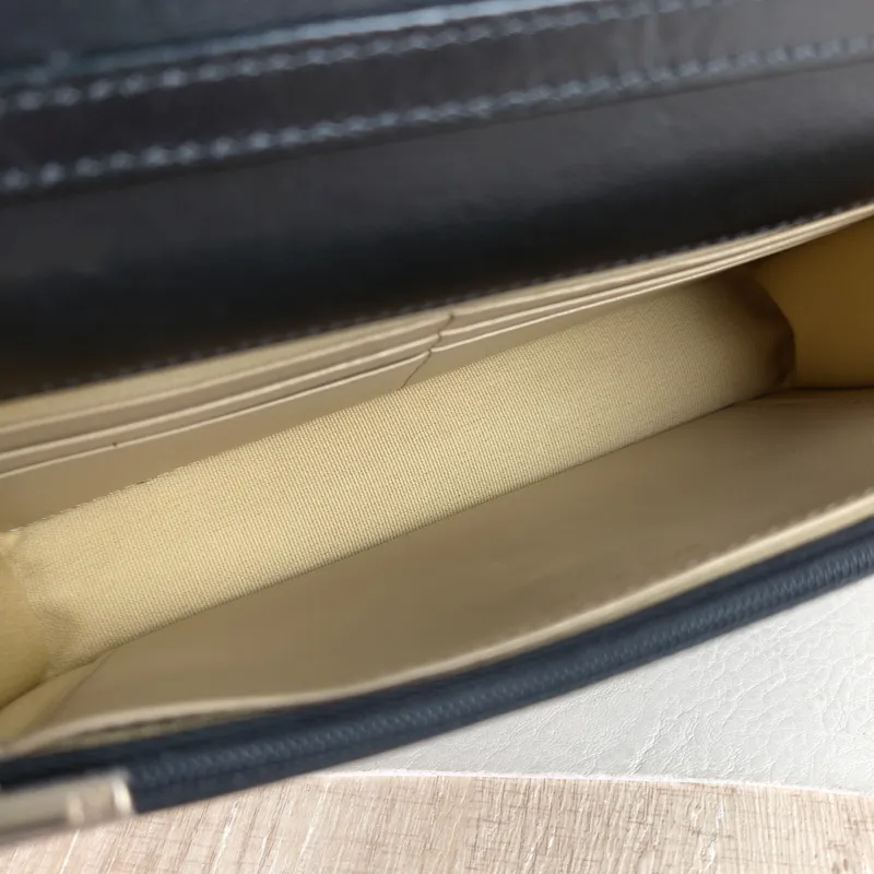 Chanel Shoulder Bag cf Black Lambskin 19 × 4.5 × 12 cm Microchip Edition — detail view 2 of 13