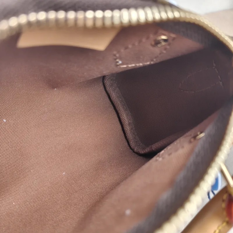Louis Vuitton Crossbody Bag Speedy Nano Shoulder Strap PVC nano 16 × 7.5 × 10 cm — detail view 7 of 10