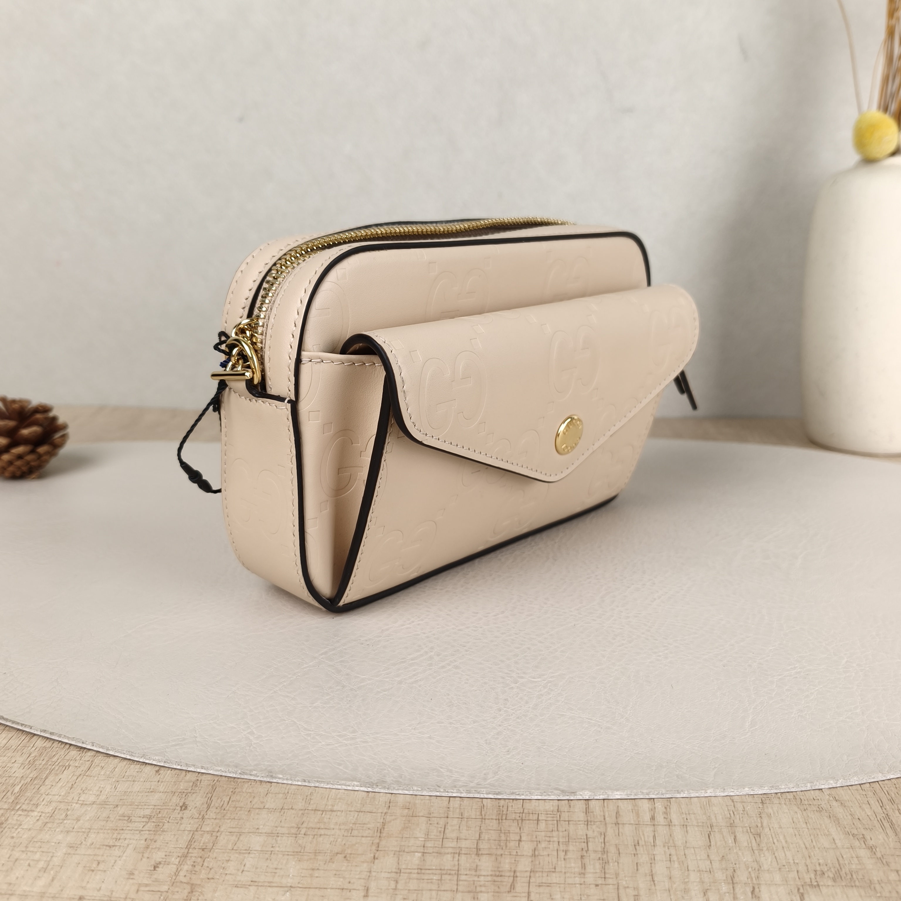 GUCCI Crossbody Bag Horsebit Chain Mini Chain Bag Beige Calfskinmini18 × 4 × 11 cm — cover view 6 of 6