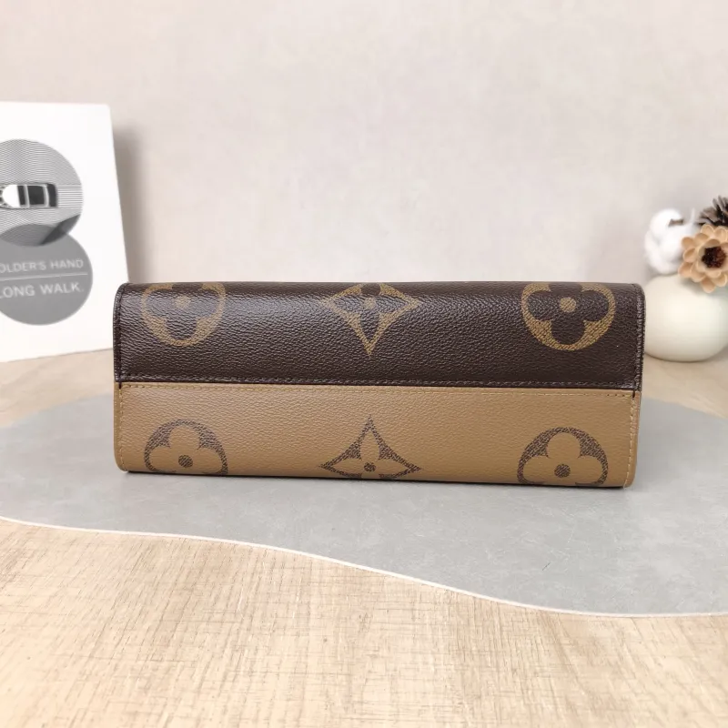 Louis Vuitton Crossbody Bag Onthego East West Monogram PVC Small 25 × 10 × 13 cm — cover view 3 of 5