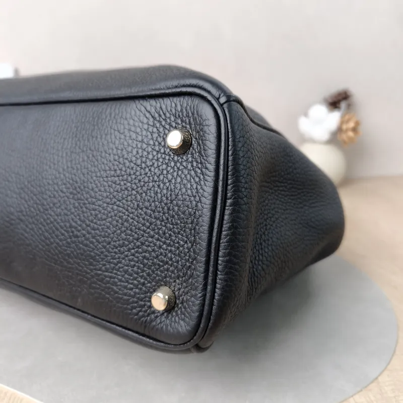 DIOR Top Handle Bag issimo Tote Bag Black Calfskin Large38 × 12 × 27 cm — detail view 2 of 12