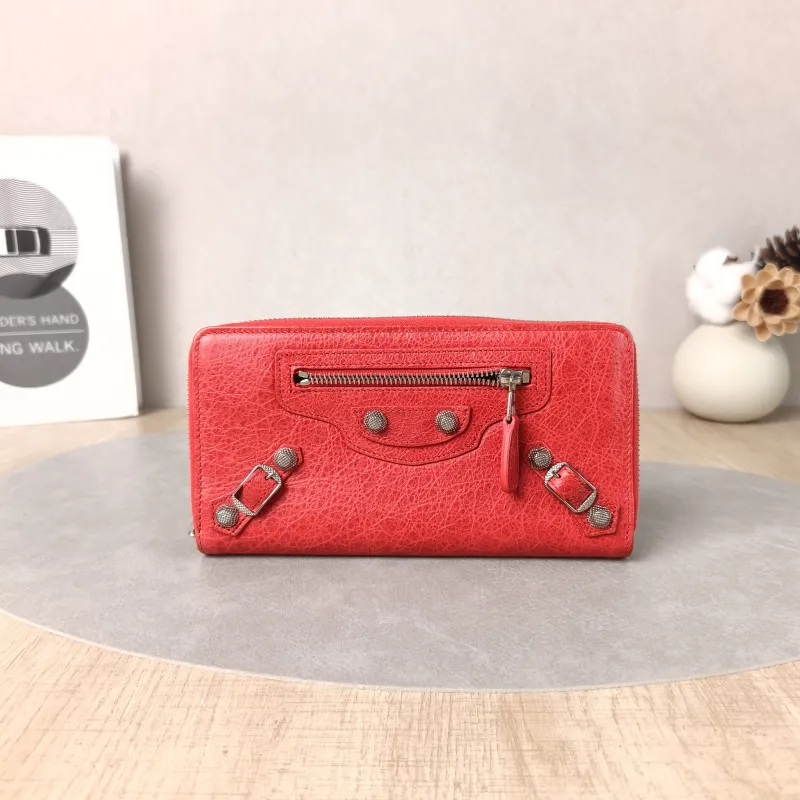 BALENCIAGA Clutch Clutch Red Lambskin One Size19 × 2 × 10 cm