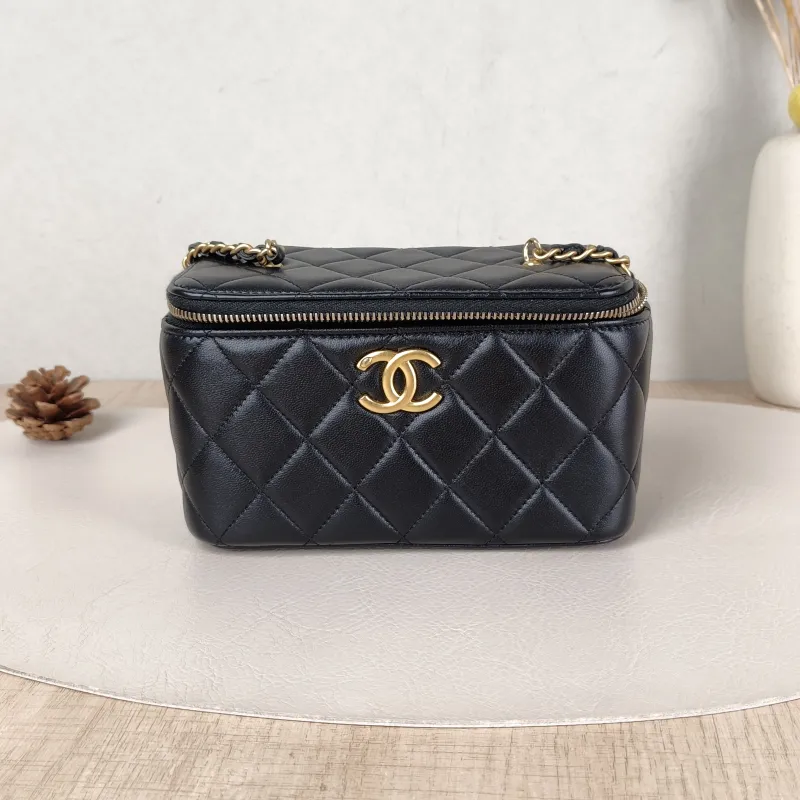 Chanel Crossbody Bag Edition C Black Lambskin 16 × 8 × 9.5 cm