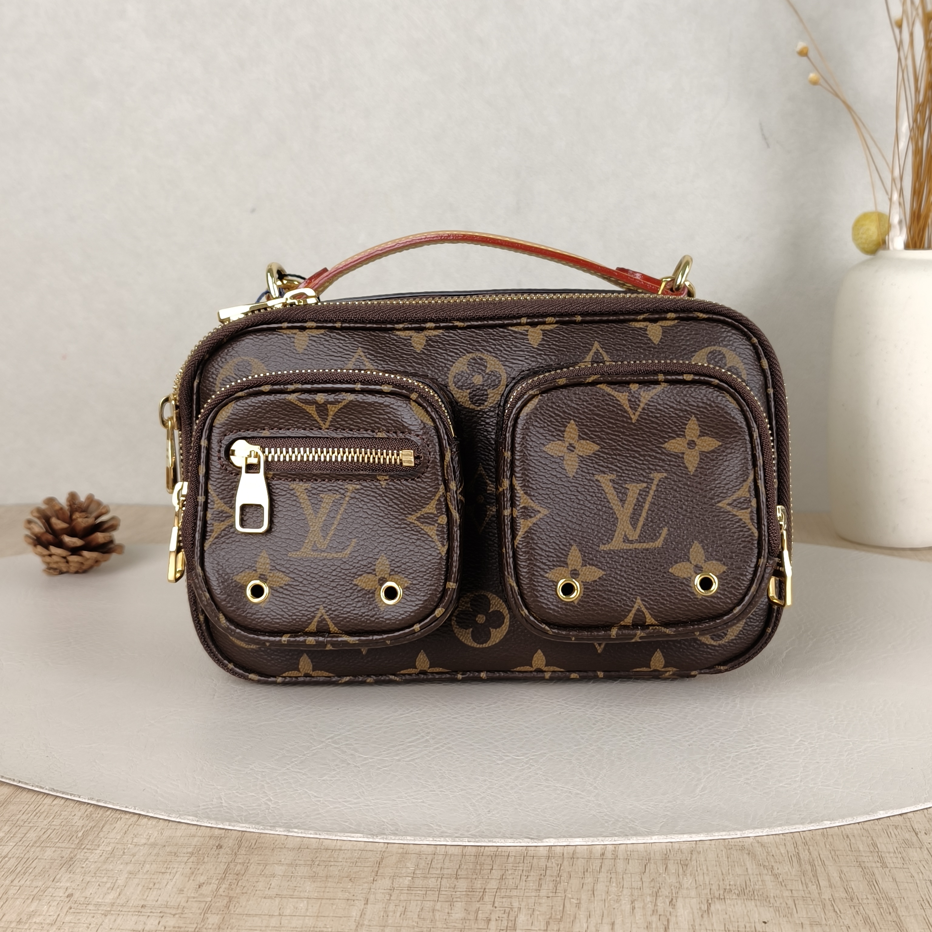 Louis Vuitton Crossbody Bag Utility Crossbody Camera Bag Monogram PVC18 × 10 × 11 cm