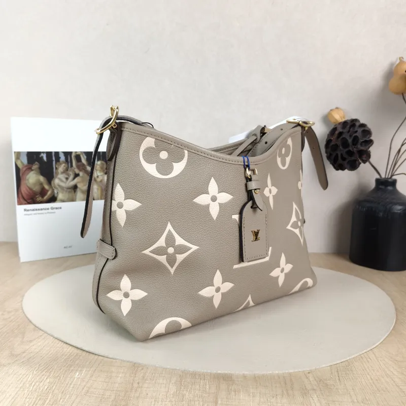 Louis Vuitton Crossbody Bag Carryall Calfskin Small 29.5 × 12 × 24 cm — cover view 5 of 6
