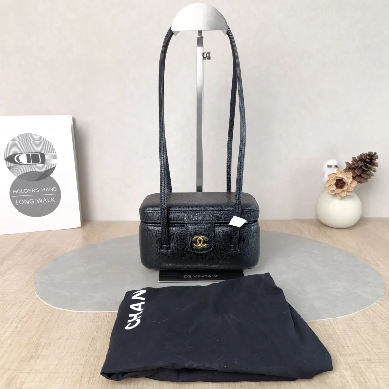 Chanel Shoulder Bag 26s preppy Shoulder Bag Black Grained Calfskin One Size 17 × 8 × 9.5 cm — cover view 6 of 6
