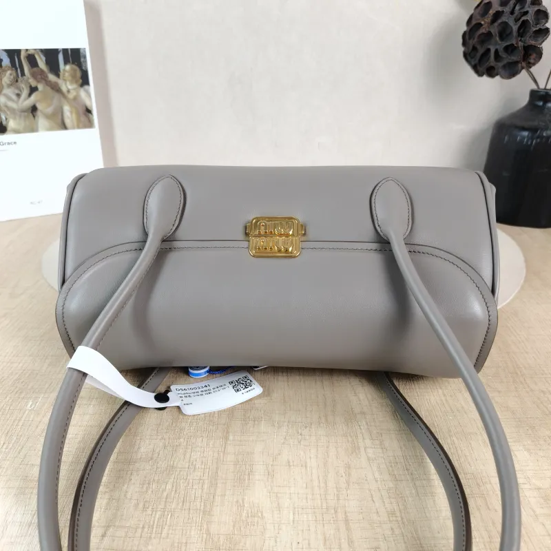Miumiu Shoulder Bag Grey Calfskin One Size 27.5 × 10 × 14 cm — detail view 10 of 12