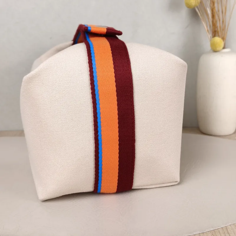 Hermès Top Handle Bag bride-a-brac Beige Canvas Large 25 × 15 × 21 cm — detail view 2 of 11