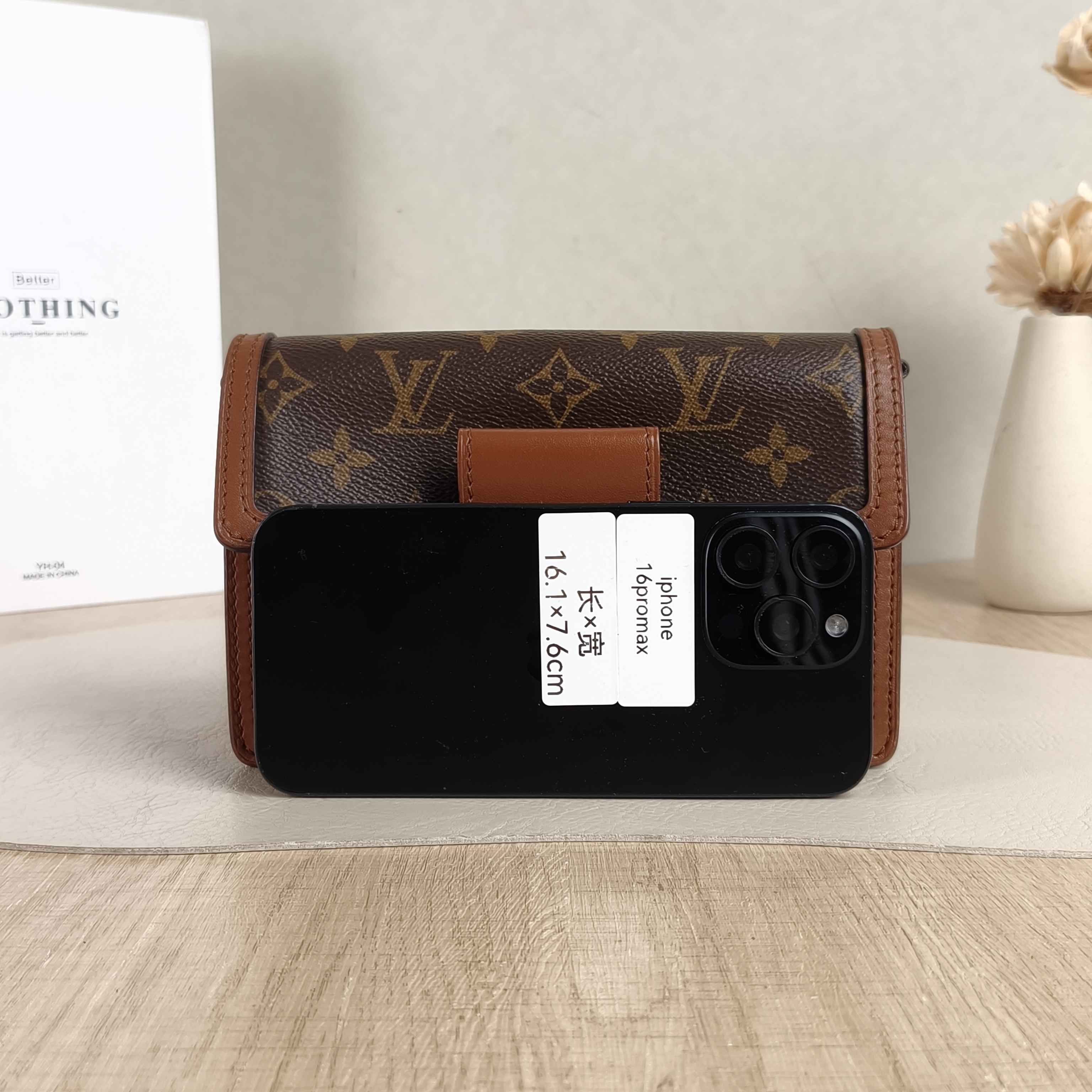 Louis Vuitton Crossbody Bag Dauphine Woc Woc Monogram PVC One Size18.5 × 5 × 12 cm — cover view 2 of 6
