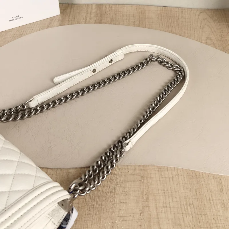 Chanel Crossbody Bagleboy White Grained Calfskin Small18 × 6 × 12.5 cm — detail view 1 of 12