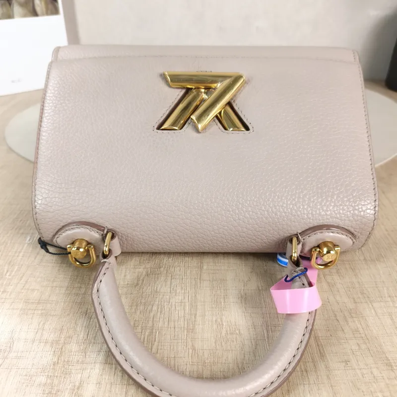 Louis Vuitton Crossbody Bag Twist One Handle Edition Calfskin Small 25 × 11 × 17 cm Conditioned — detail view 1 of 13