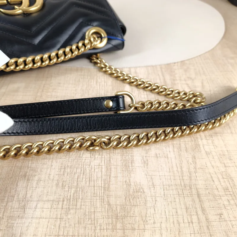 GUCCI Crossbody Bag GG Marmont Small Marmont 22 Black CC alfskin Small 22 × 6 × 13 cm — detail view 11 of 13