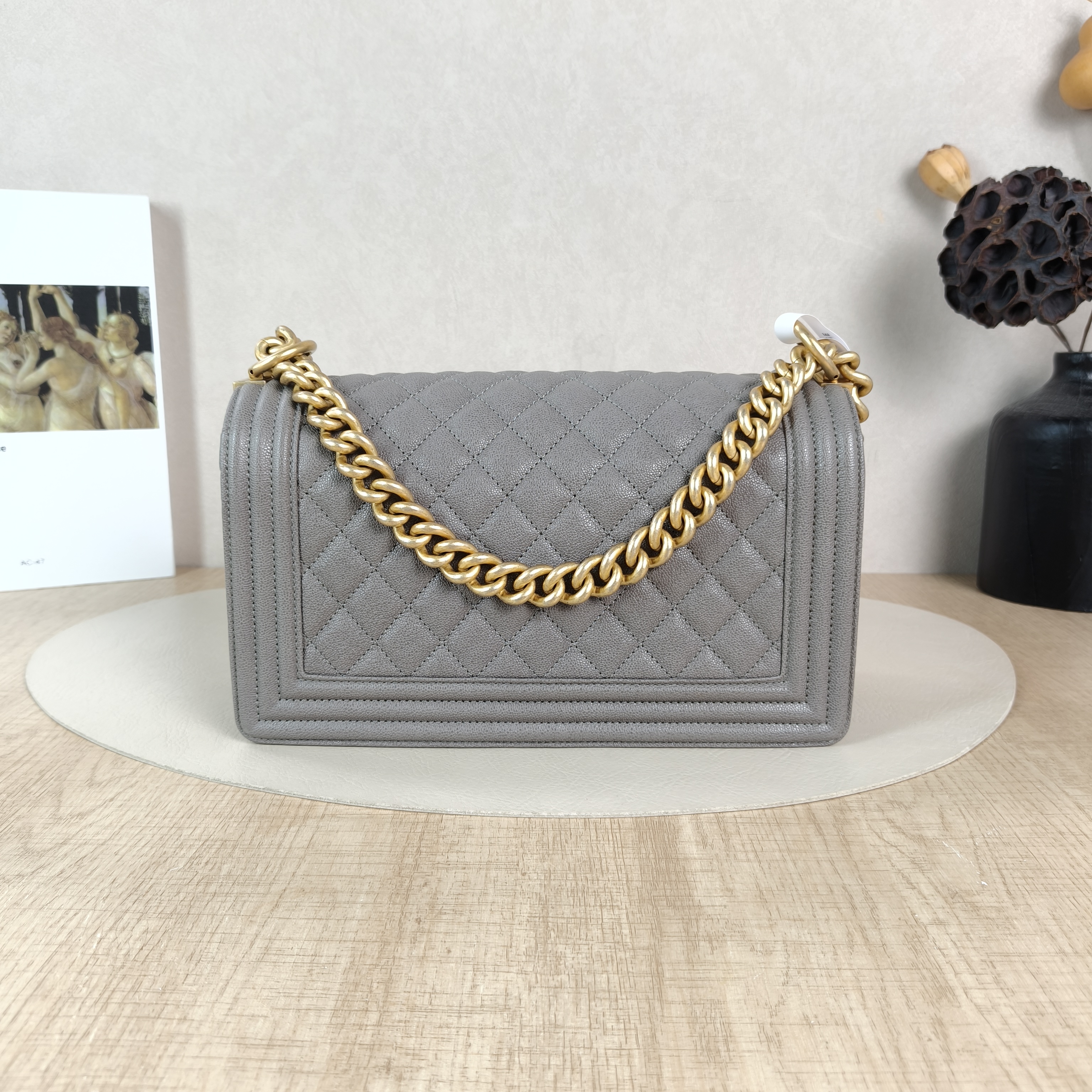 Chanel Crossbody Bag Le BoyGrey Grained Calfskin Medium25 × 9 × 15 cm — cover view 3 of 5