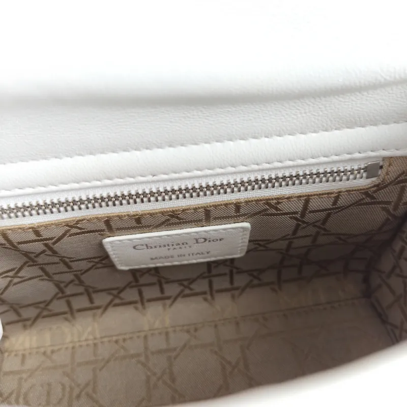 DIOR Crossbody Bag Lady Lady Dior Bag White Lambskin Mini 17 × 7 × 15 cm Conditioned — detail view 7 of 11
