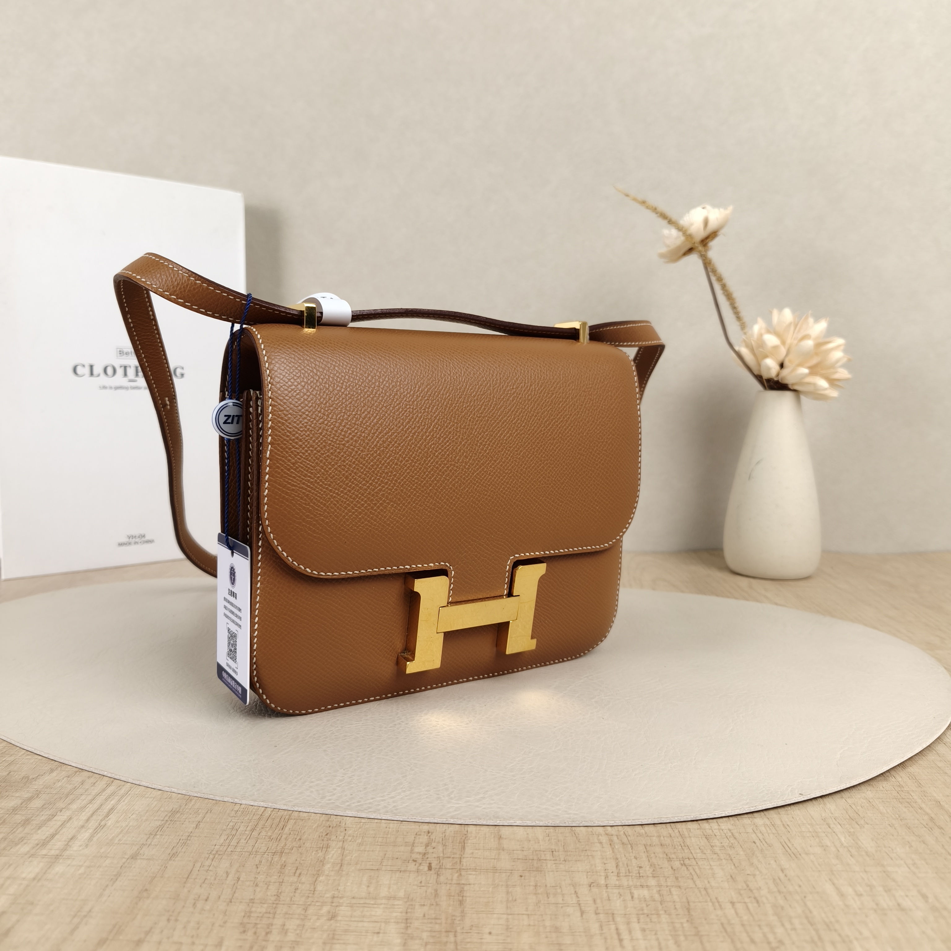 Hermès Crossbody Bag Constance 19 Gold-Tone Hardware37 Brown Calfskinmini19 × 4 × 15 cm — cover view 2 of 8