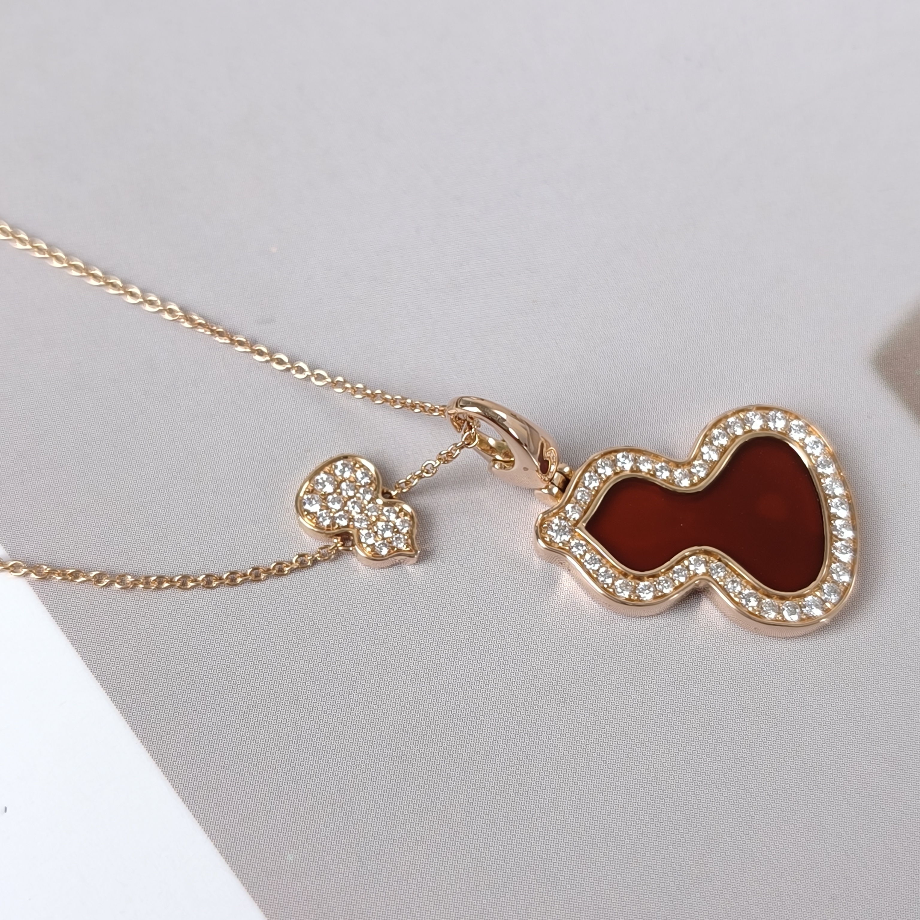 Qeelin Necklace Wulu Collection Necklace Red Agate18K Diamond One Size40cm Pendant1.8cm One Size — cover view 3 of 14