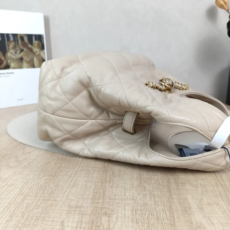 Chanel Top Handle Bag25p hobo Beige Lambskin One Size24 × 10 × 14 cm — detail view 3 of 12