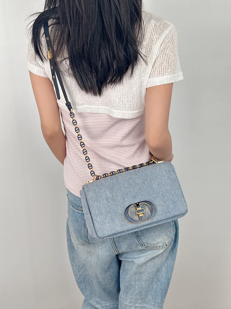 DIOR Crossbody Bag Caro Chain Bag Blue Medium25.5 × 9 × 15.5 cm — on-model view 1 of 3
