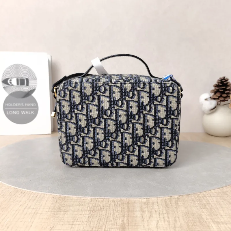 DIOR Shoulder Bag30 Montaigne Box Shoulder Bag Blue Canvas One Size19.5 × 6 × 15 cm — cover view 4 of 6