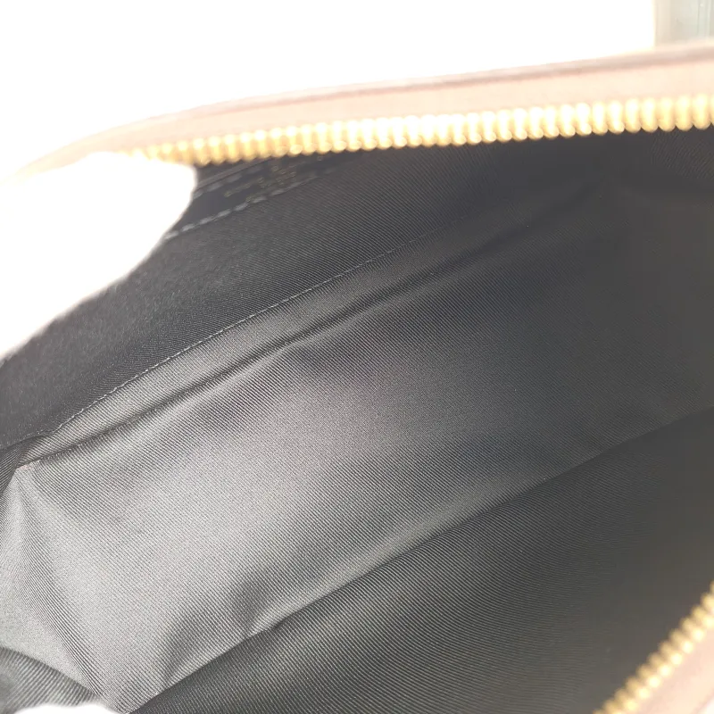 Louis Vuitton Crossbody Bag Boulogne PVC Small 26 × 9.5 × 16 cm — detail view 4 of 11