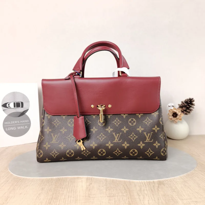 Louis Vuitton Shoulder Bag Venus Red PVC · Calfskin 34 × 12 × 22 cm