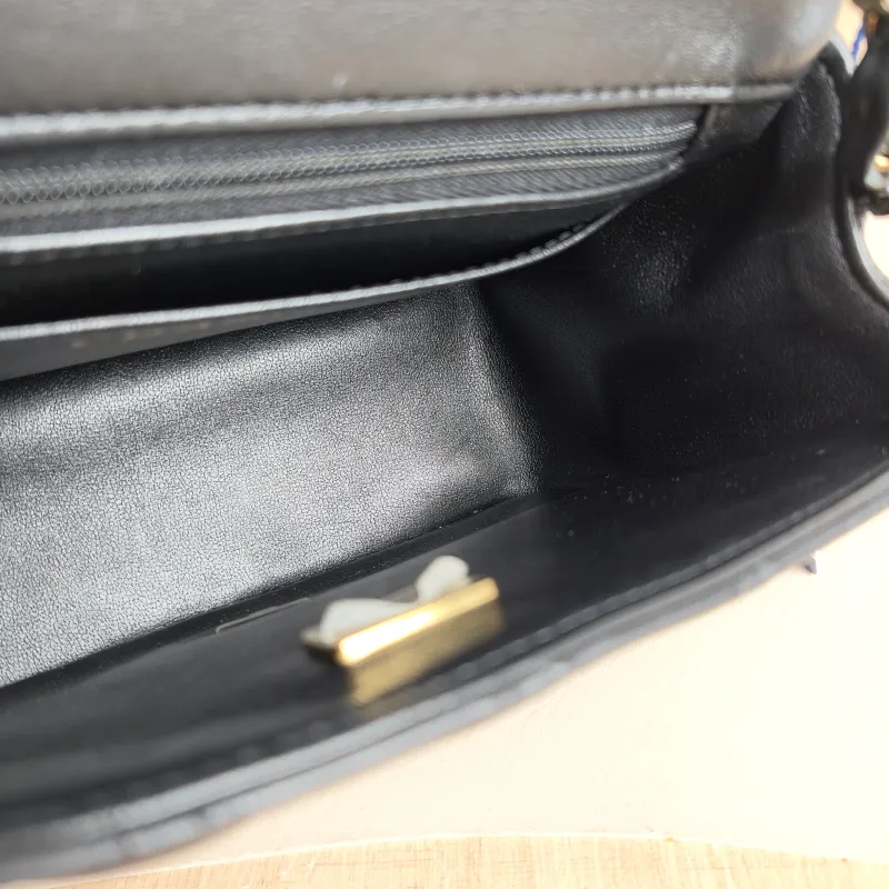 Chanel Crossbody Bag Classic Flap Mini CF Mini Black SL ambskin Mini 17 × 8 × 13.5 cm — detail view 9 of 14
