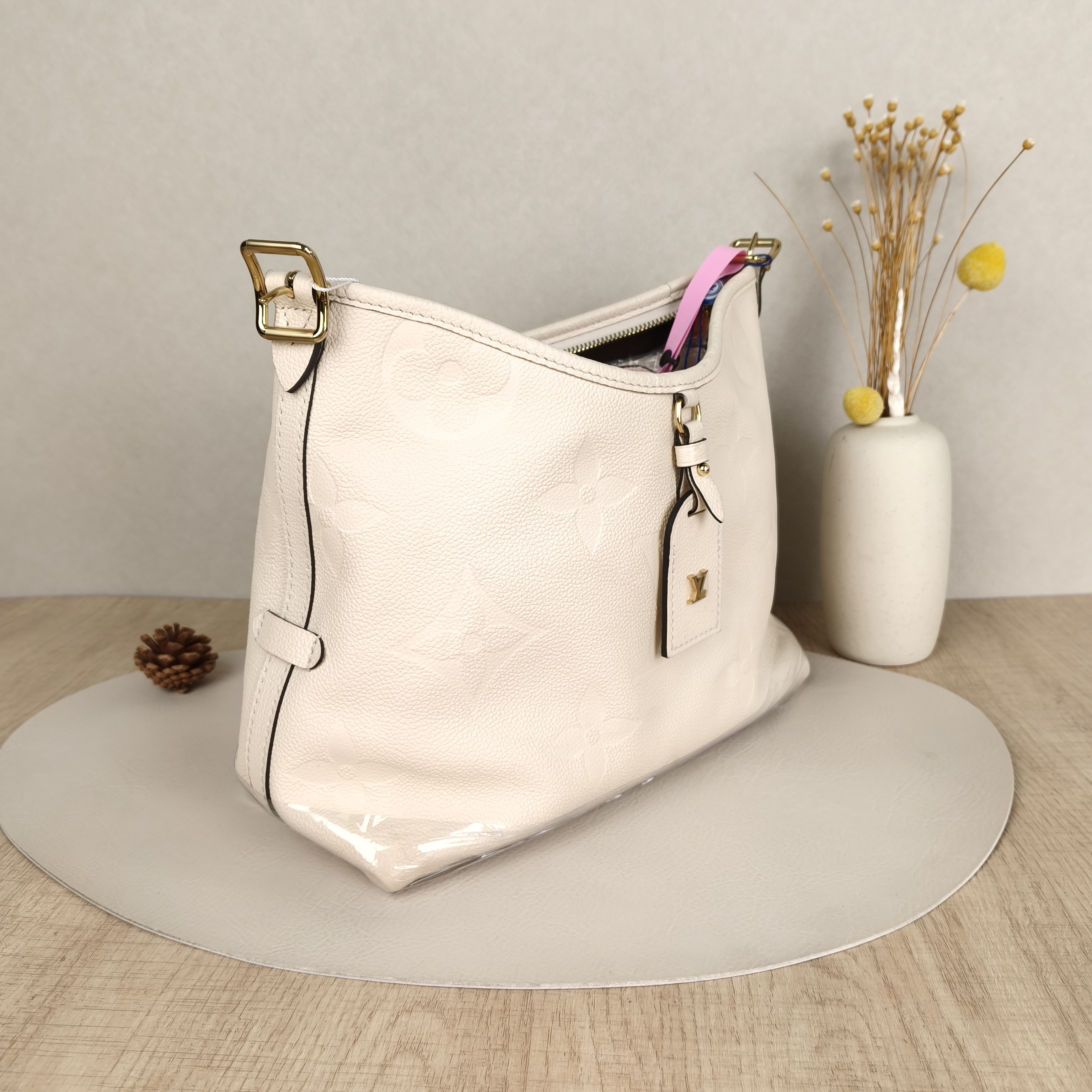 Louis Vuitton Crossbody Bag Carryall White Calfskin Small29.5 × 12 × 24 cm — cover view 3 of 9