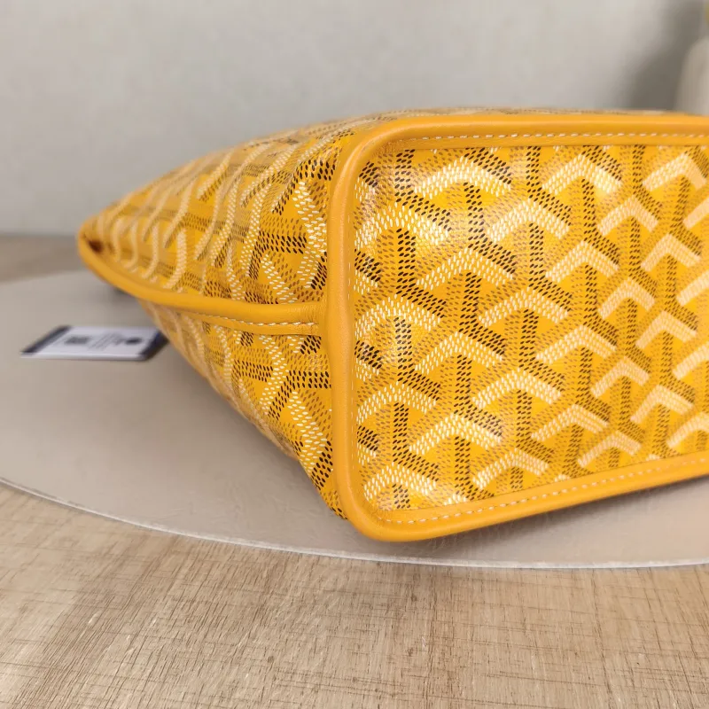 GOYARD Top Handle Bag ANJOU Shopping Tote Yellow PV Cmini19.5 × 9 × 19.5 cm — detail view 4 of 11