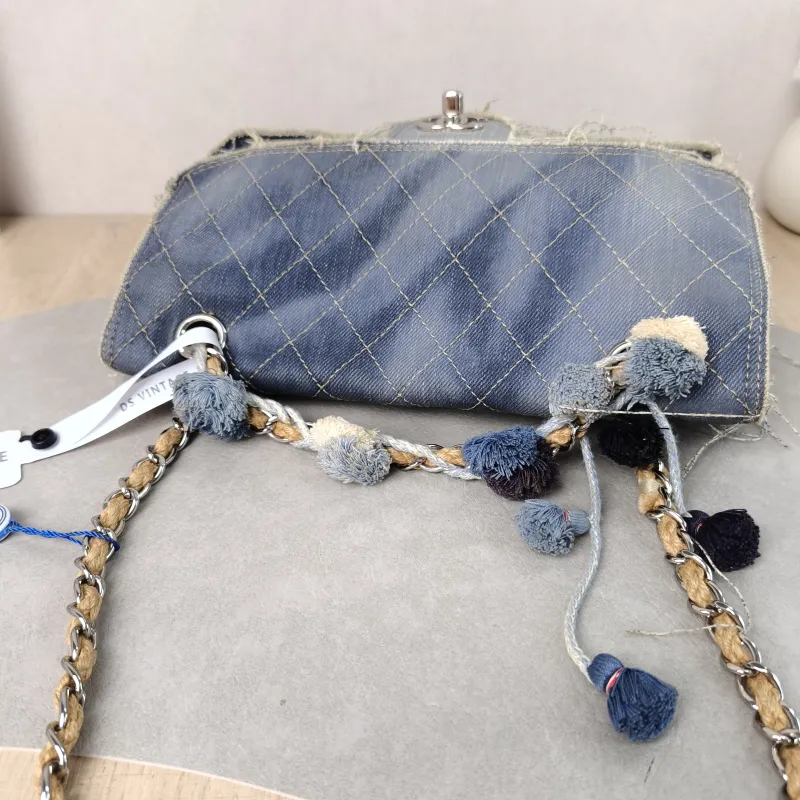 Chanel Crossbody Bag Crossbody Bag Blue 25 × 7 × 14 cm 20 — detail view 9 of 11