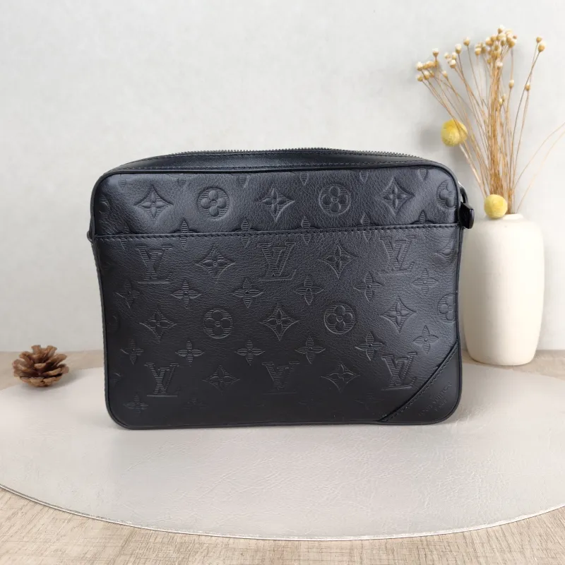 Louis Vuitton Shoulder Bag Duo Messenger Messenger Bag Black Calfskin 26 × 4.5 × 18.5 cm