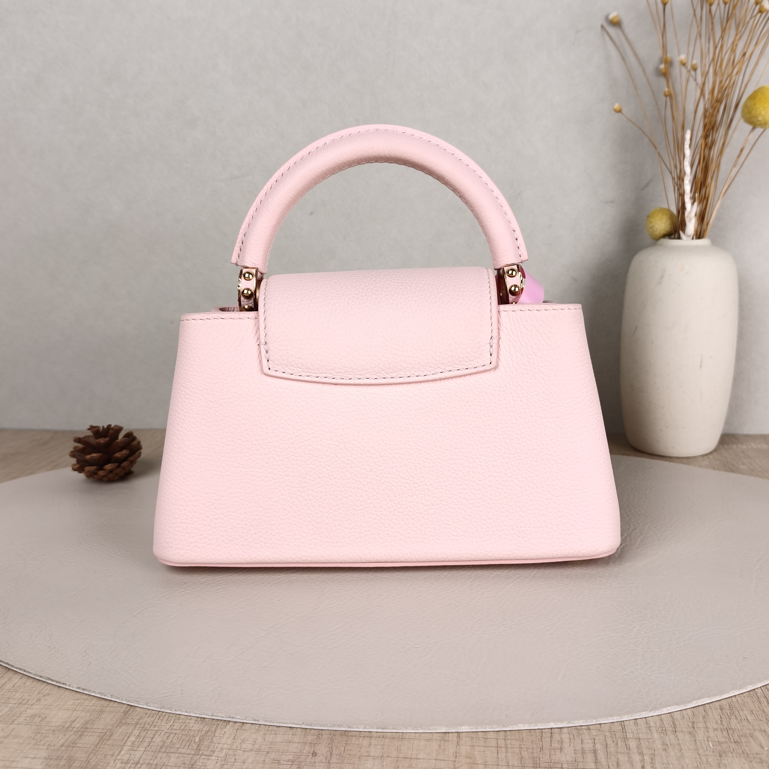 Louis Vuitton Top Handle Bag Capucines East West Pink Calfskinmini22 × 8 × 12 cm — cover view 5 of 6