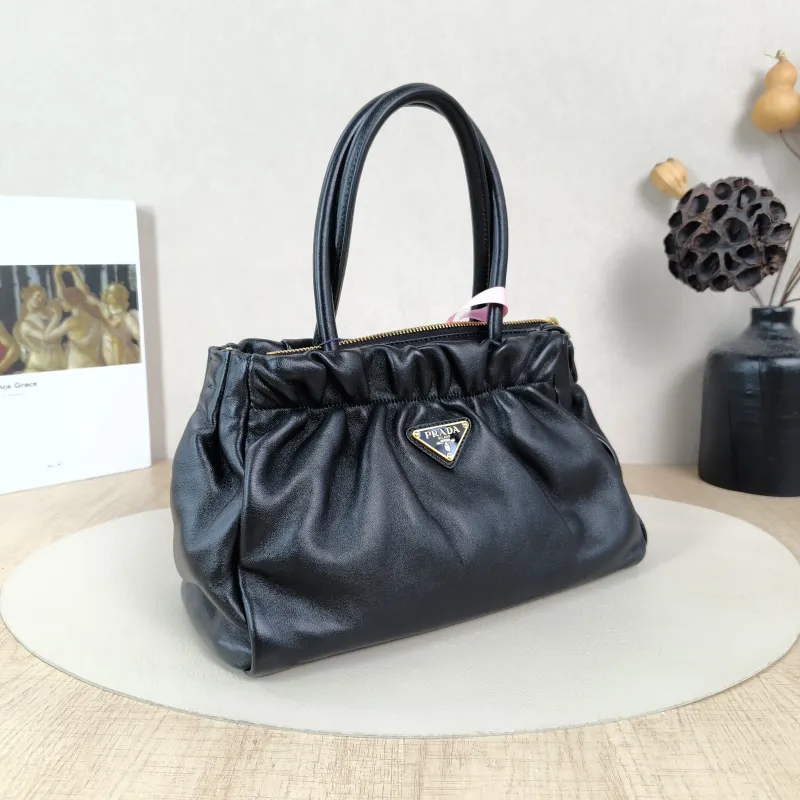 PRADA Crossbody Bag Black with Gold-Tone Hardware Crossbody Bag Black Lambskin One Size26 × 11 × 17 cm — cover view 4 of 5