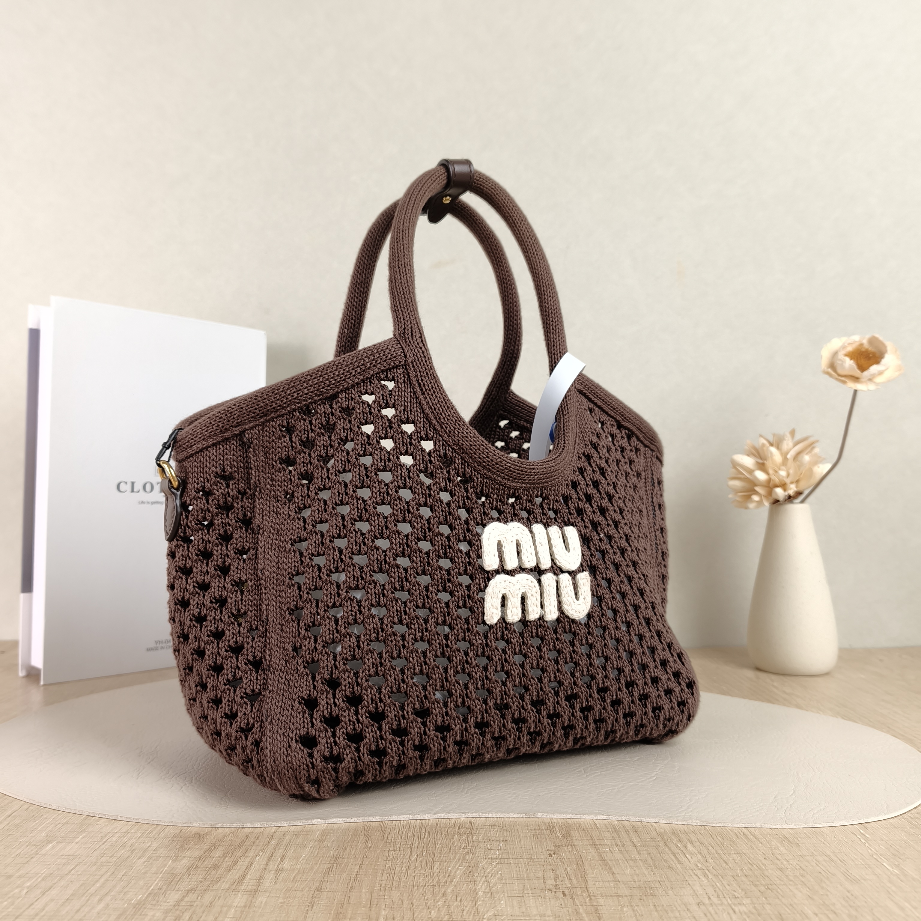 Miumiu Shoulder Bag IVY Tote Shopping Tote Woven Small22 × 12 × 23.5 cm — cover view 5 of 5