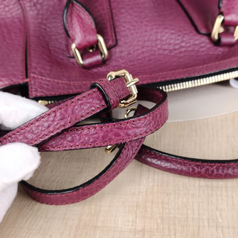BURBERRY Shoulder Bag Shoulder Bag Calfskin One Size 32 × 15 × 22 cm — detail view 2 of 13