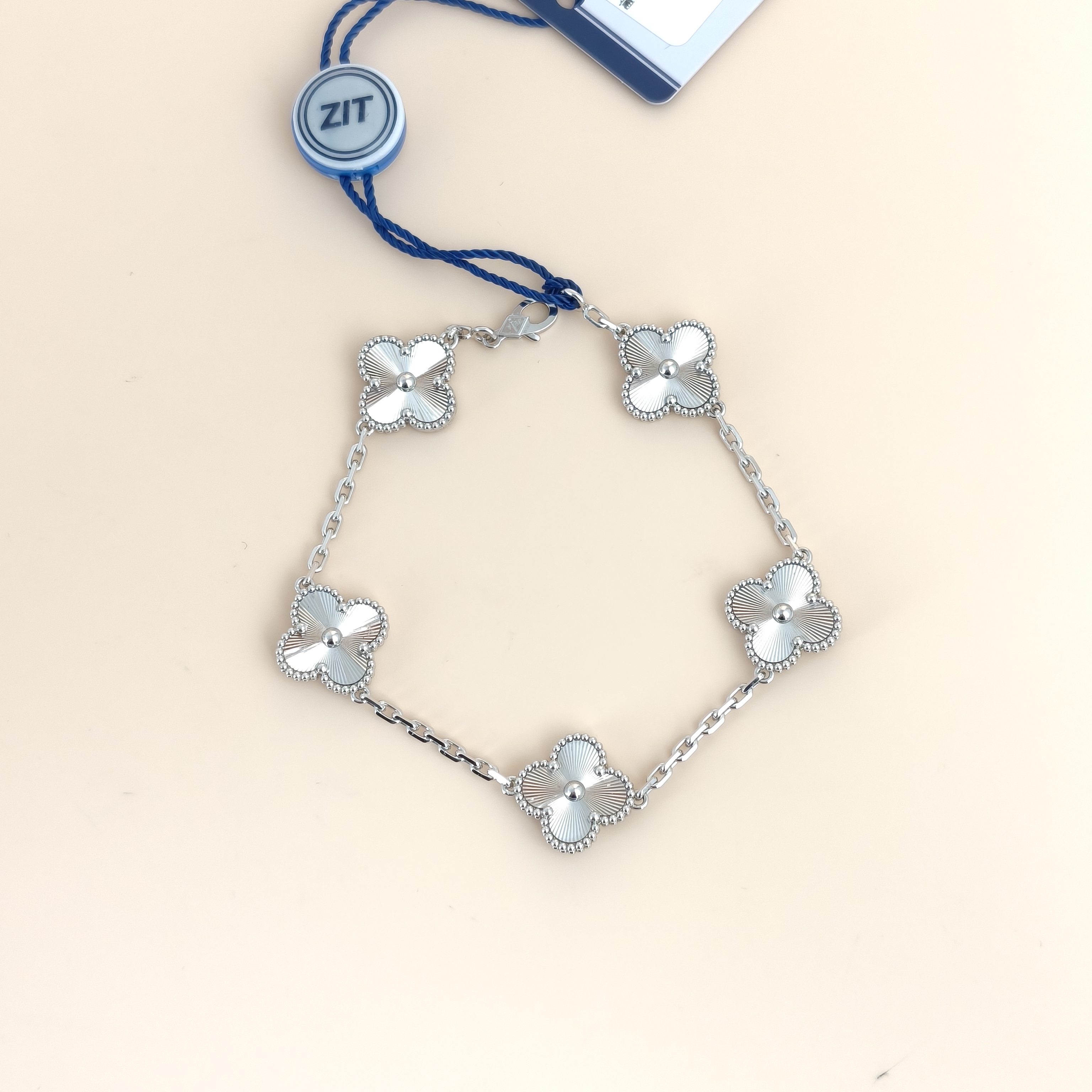 Van Cleef & Arpels Bracelet Alhambra Alhambra Collection Five-Motif Bracelet White Gold 18KW hite Gold Vintage Small19cm