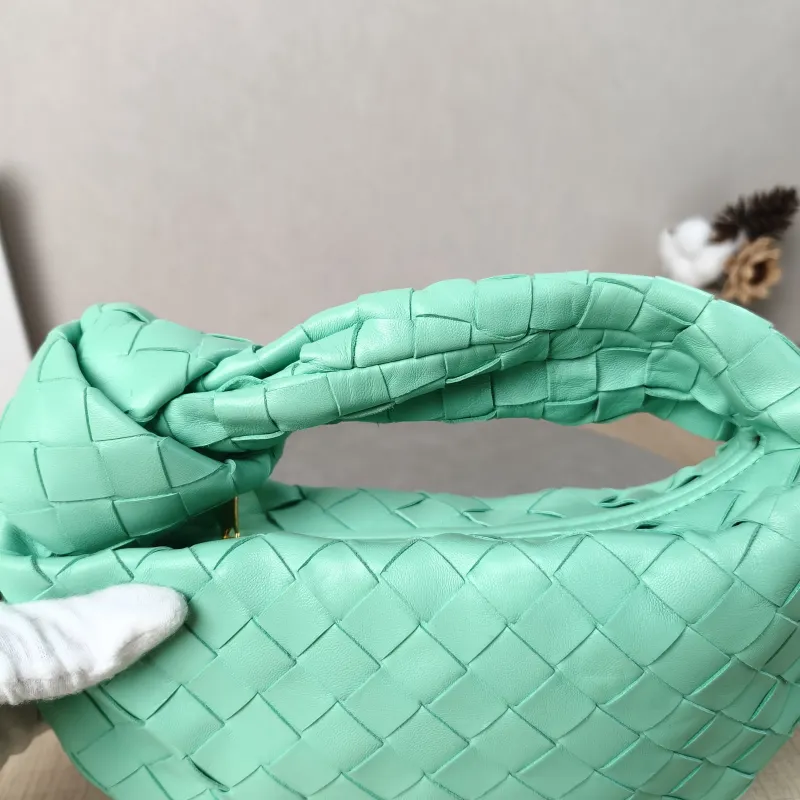 Bottega Veneta Top Handle Bag Jodie Green Lambskin Mini 28 × 8 × 23 cm — detail view 2 of 11