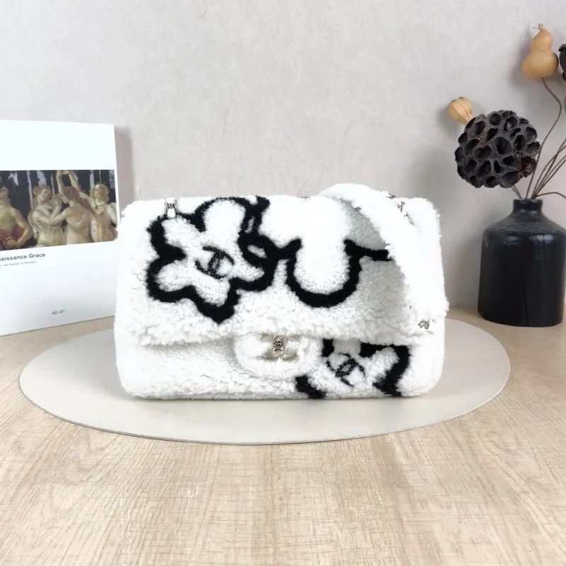 Chanel Shoulder Bag Editioncf Wool One Size 27 × 7 × 16.5 cm