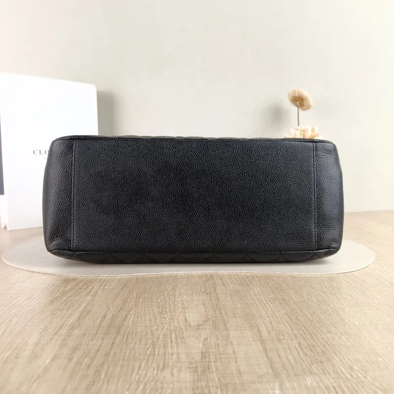 Chanel Shoulder Bag Grand Shopping Tote GST Shopping Tote Black Grained Calfskin Large 33 × 13 × 24 cm 15 — cover view 2 of 5