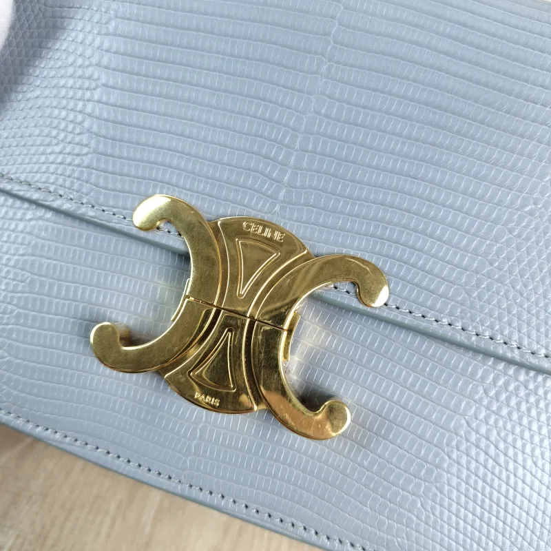 CELINE Crossbody Bag Teen Triomphe Small 18.5 × 6 × 14 cm — detail view 4 of 13